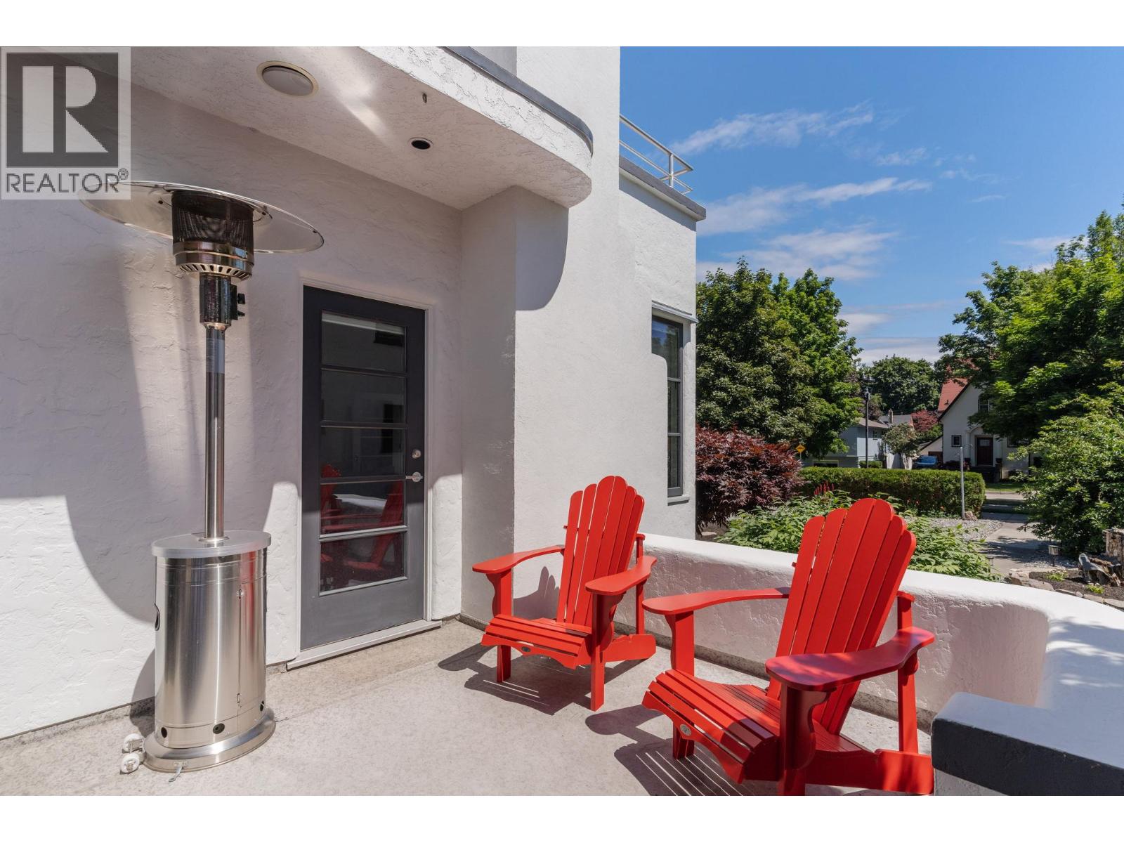 1858 Abbott Street - 63
