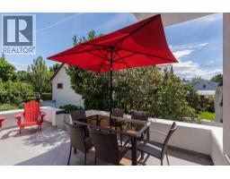 1858 Abbott Street, Kelowna, BC V1Y1B5 Photo 62