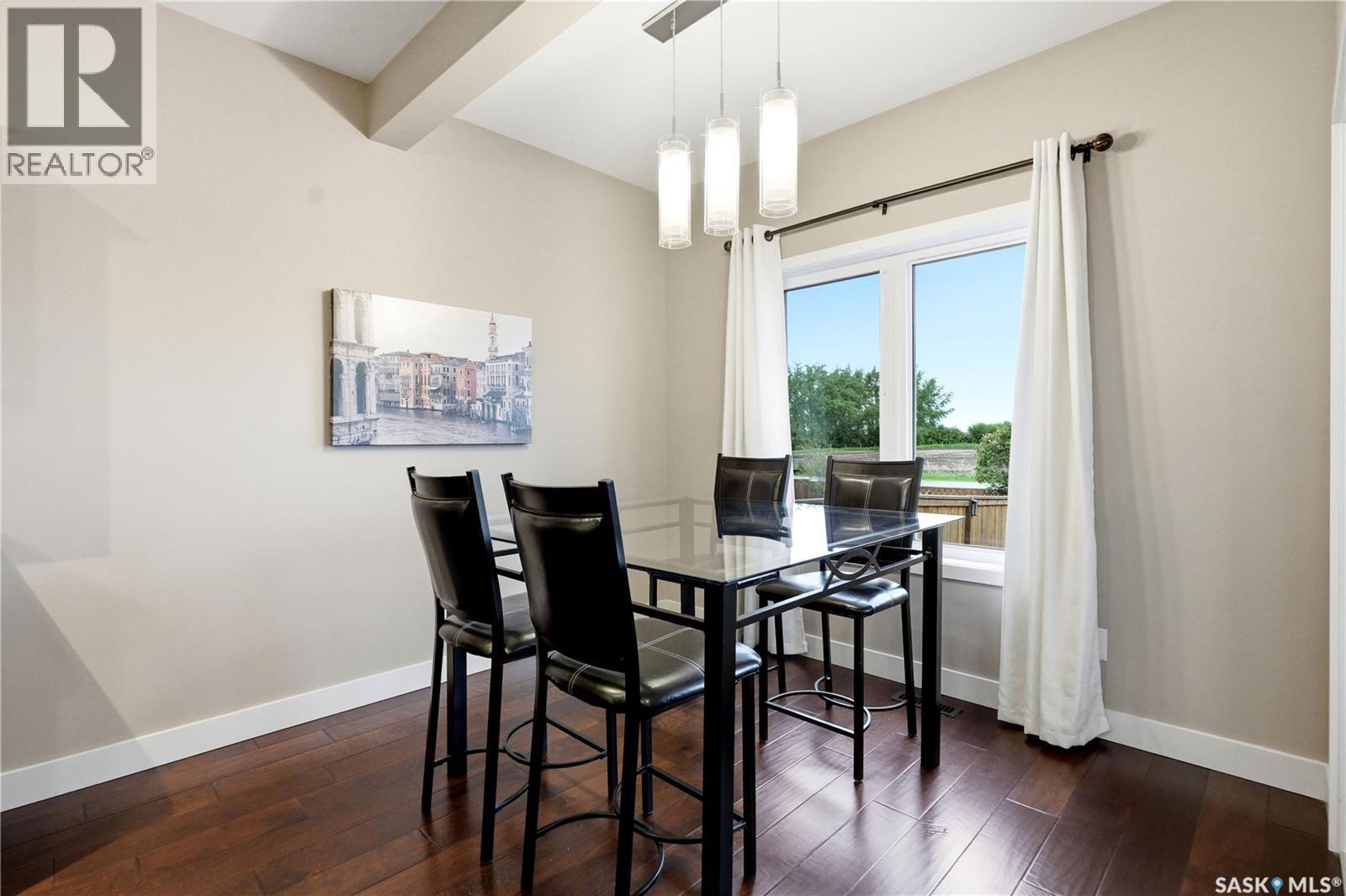 433 Redwood CRESCENT — photo 14