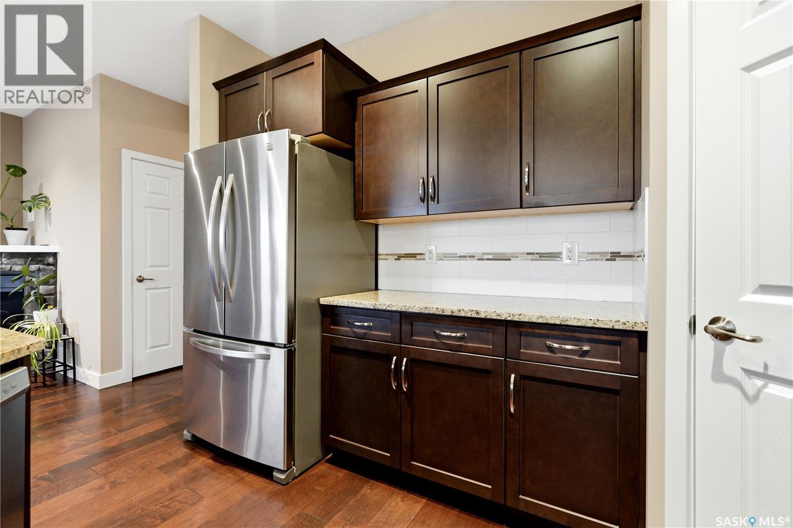 433 Redwood CRESCENT — photo 18