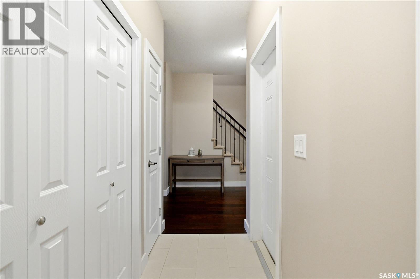 433 Redwood CRESCENT — photo 21