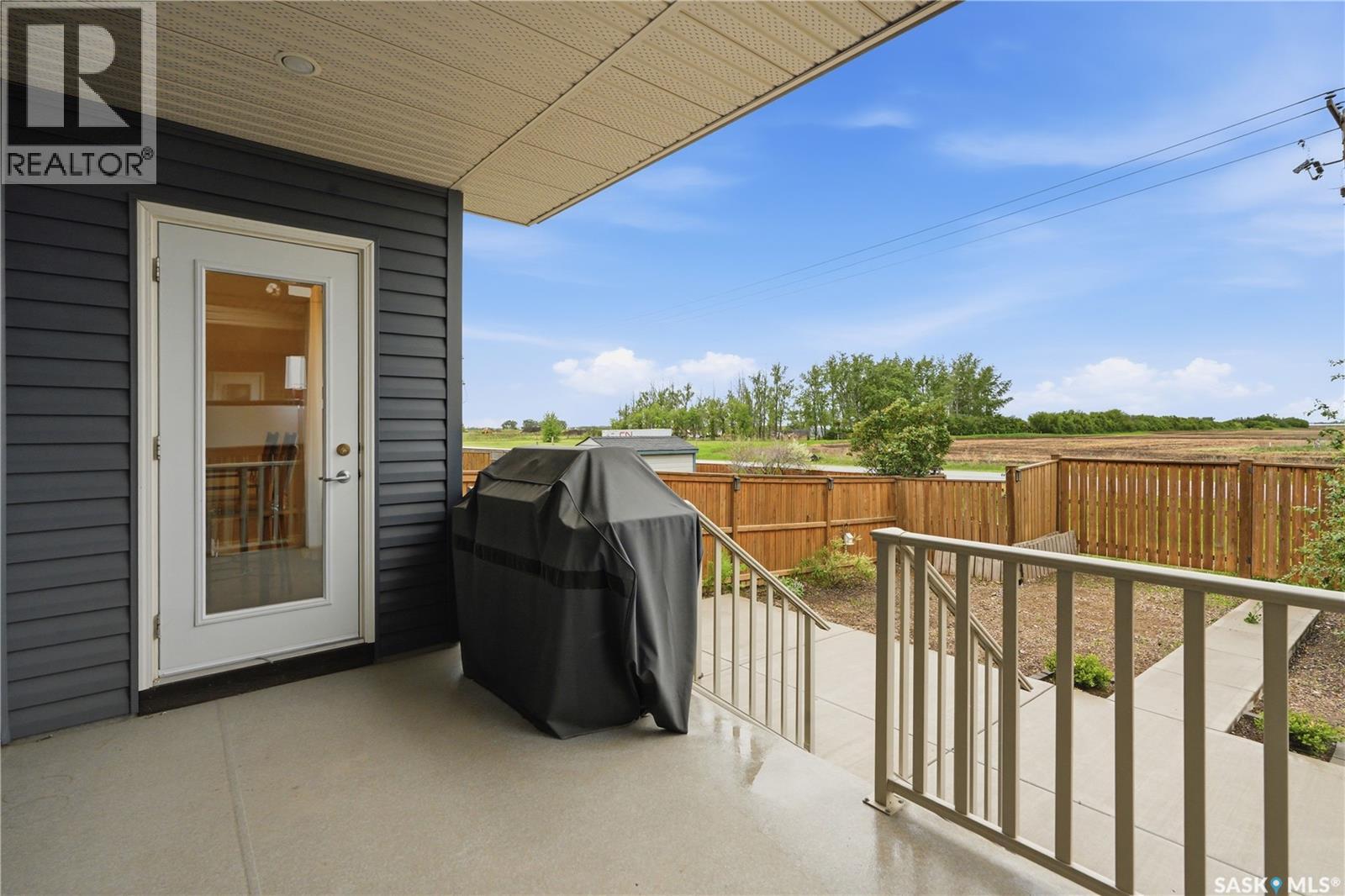 433 Redwood CRESCENT — photo 41