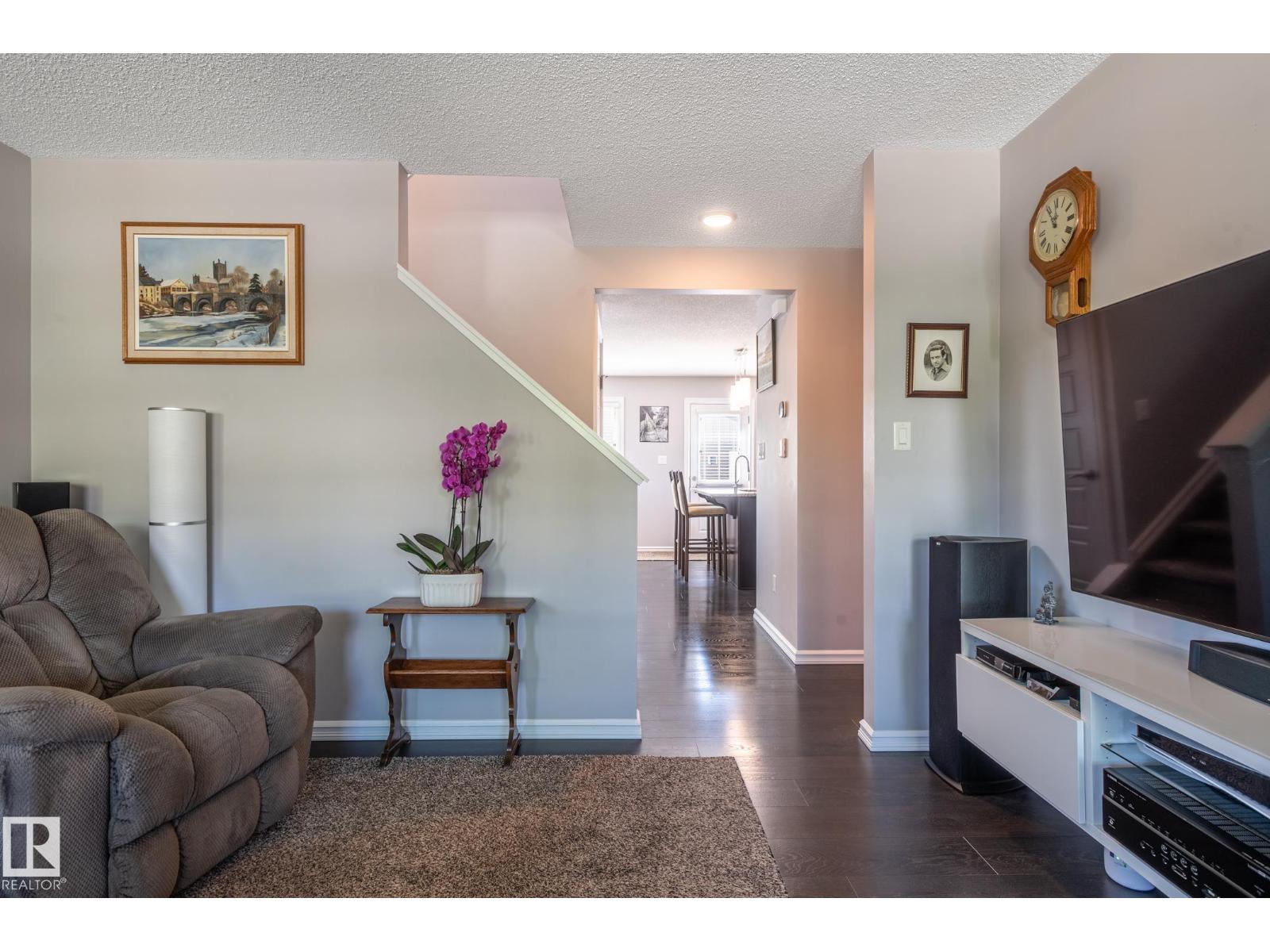 21903 91 AV NW — photo 11