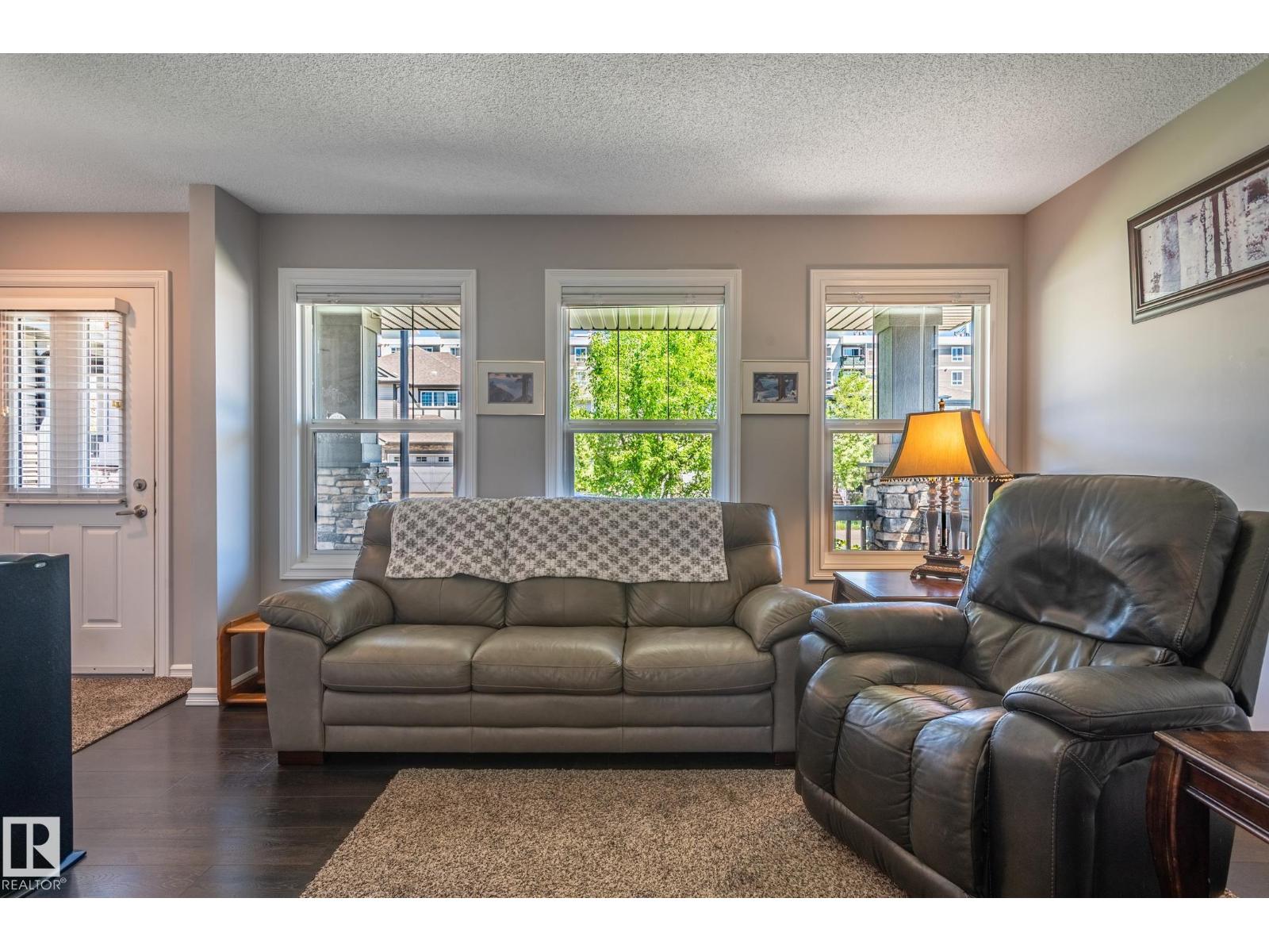 21903 91 AV NW — photo 9