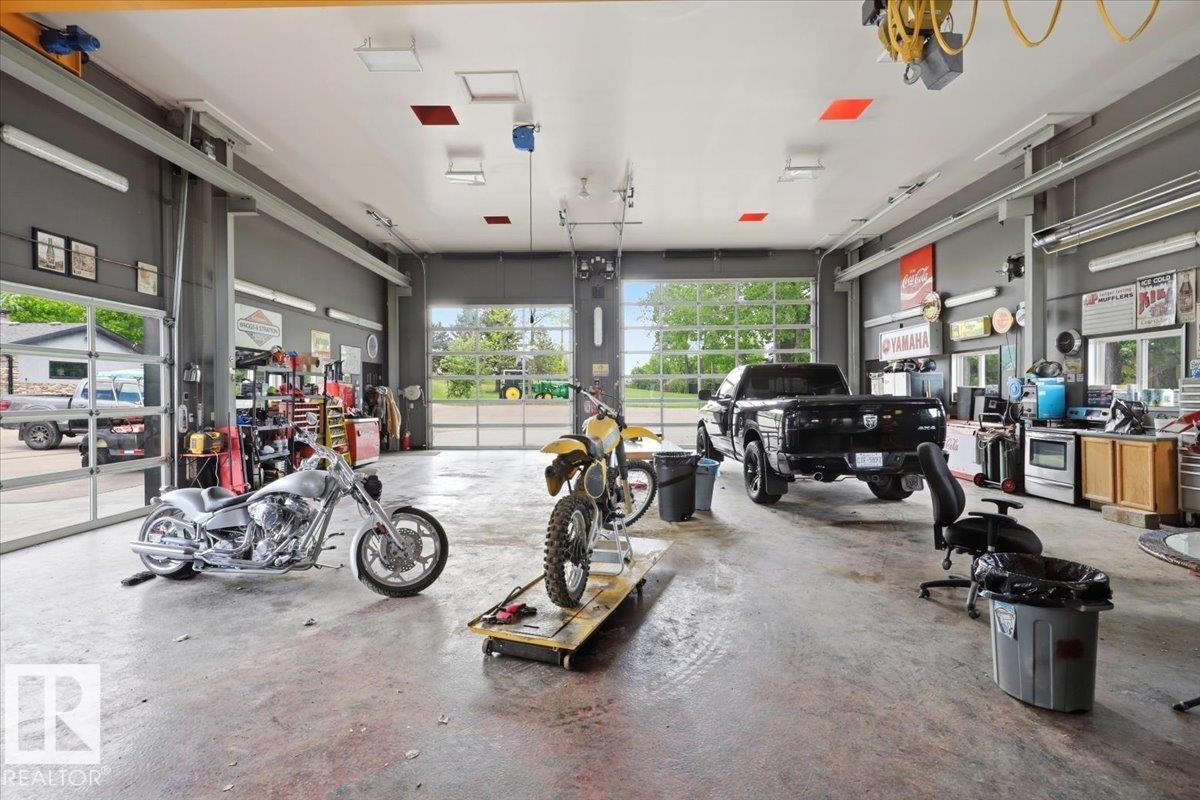 #25 53212 RGE ROAD 15 - 51