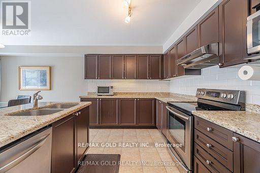85 ANDERSON ROAD - 9