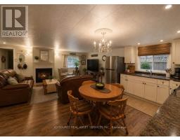 126 Pinecrest Avenue, Wasaga Beach, ON L9Z1X3 Photo 12