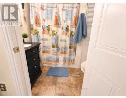 126 Pinecrest Avenue, Wasaga Beach, ON L9Z1X3 Photo 14