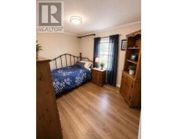 126 Pinecrest Avenue, Wasaga Beach, ON L9Z1X3 Photo 19