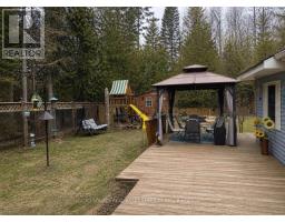126 Pinecrest Avenue, Wasaga Beach, ON L9Z1X3 Photo 9