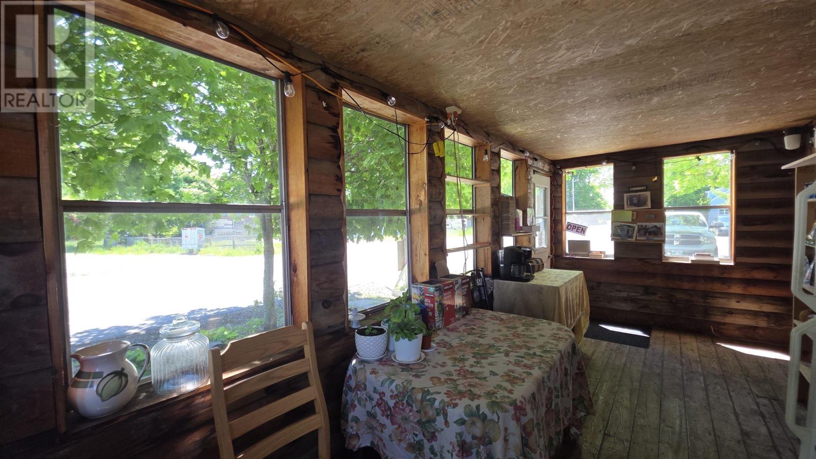 6148 Highway 208 - 20