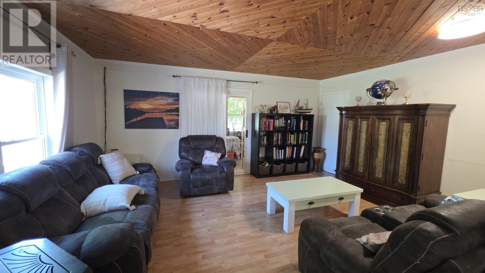 6148 Highway 208 - 25