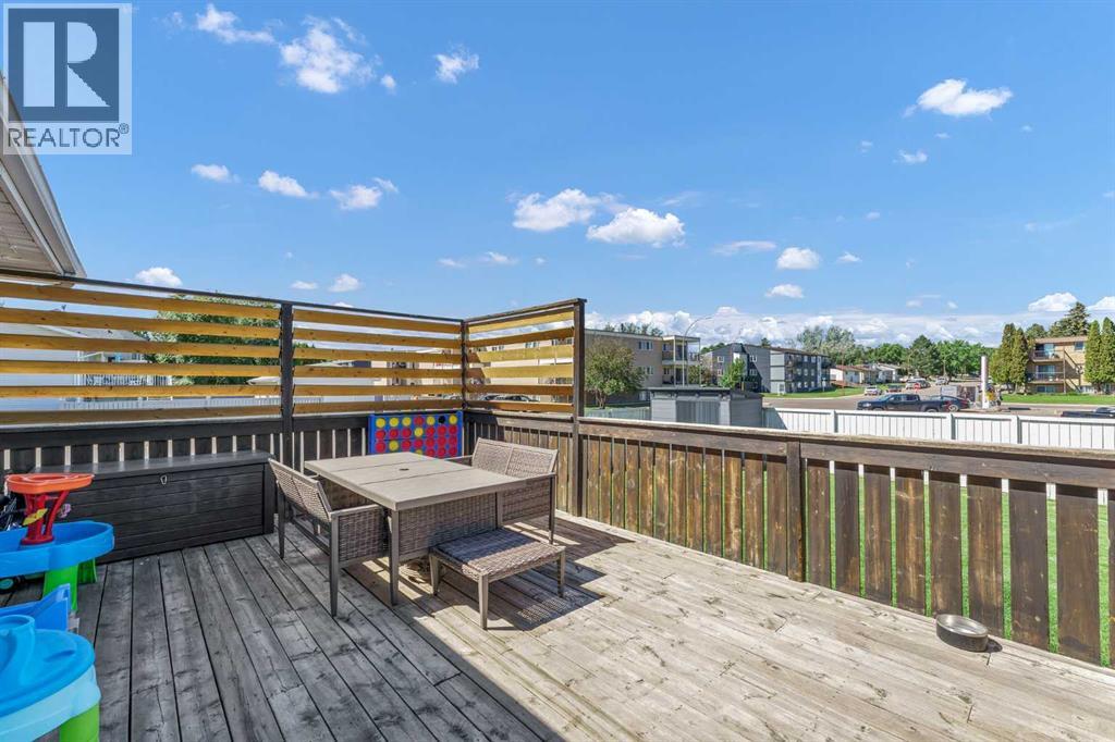 714 19A Street NE — photo 28