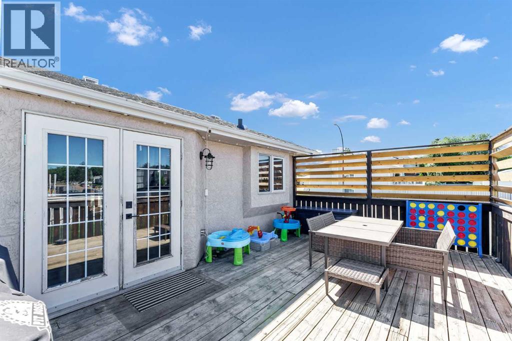 714 19A Street NE — photo 30