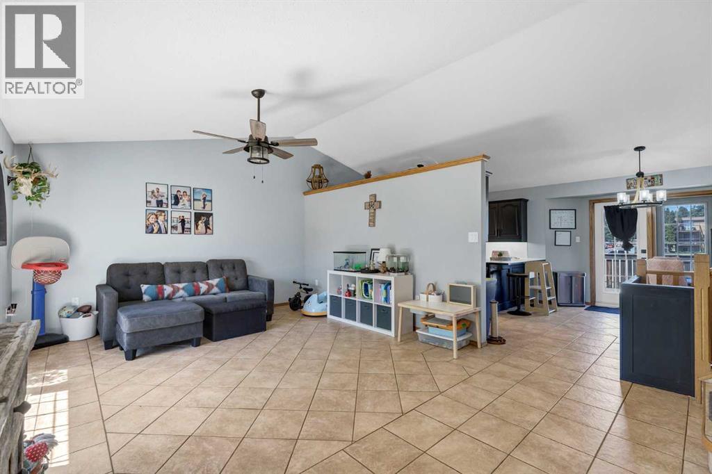 714 19A Street NE - photo 4