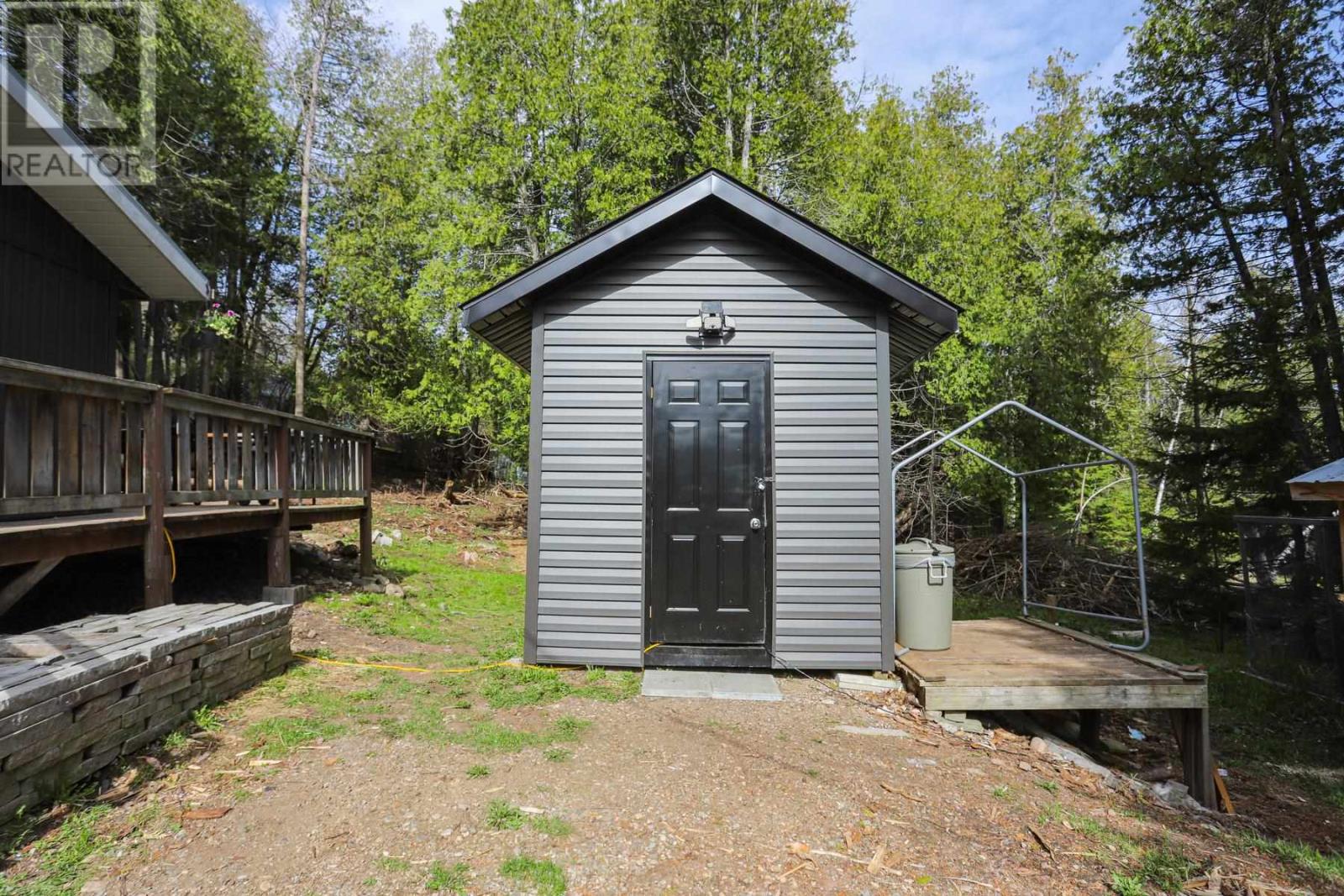 3191 Birch ST - 11