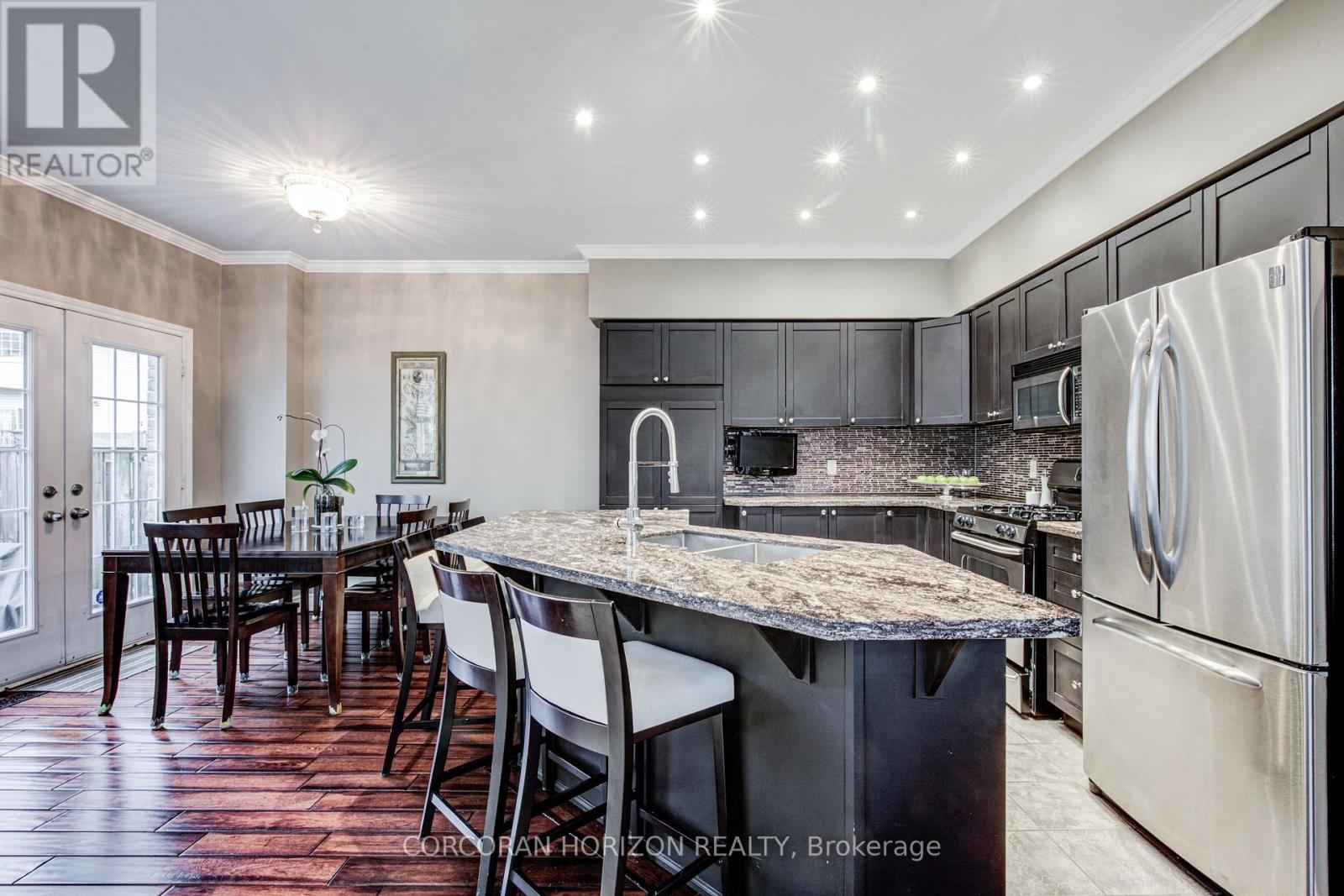 #17 5080 FAIRVIEW STREET - 15