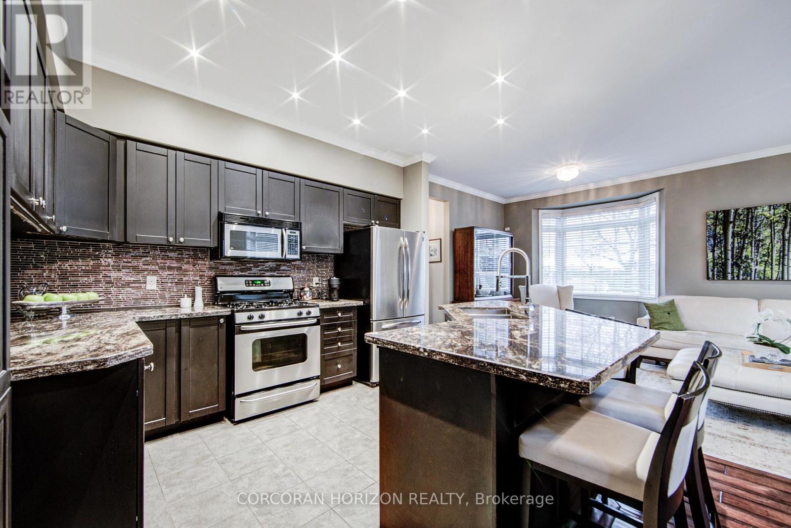 #17 5080 FAIRVIEW STREET - 21