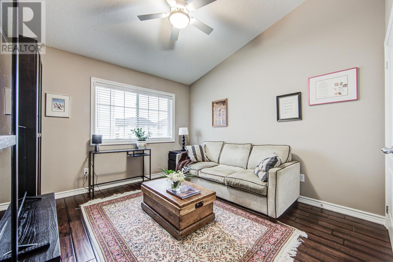 #17 5080 FAIRVIEW STREET - 33