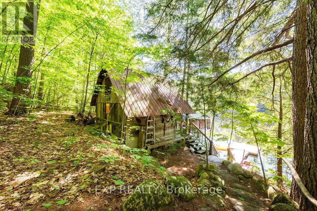 2205 CALABOGIE ROAD - 31