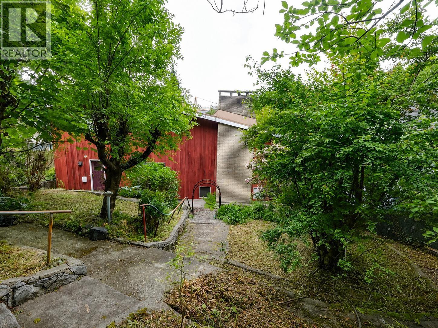 Photo 30