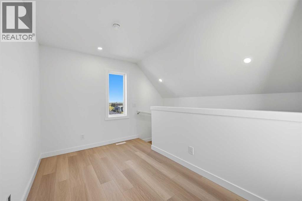 2822/2828 11 Avenue SE — photo 16