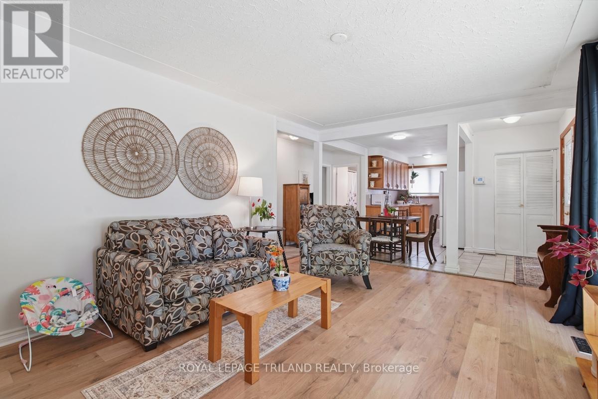 1505 MCLARENWOOD TERRACE - 10