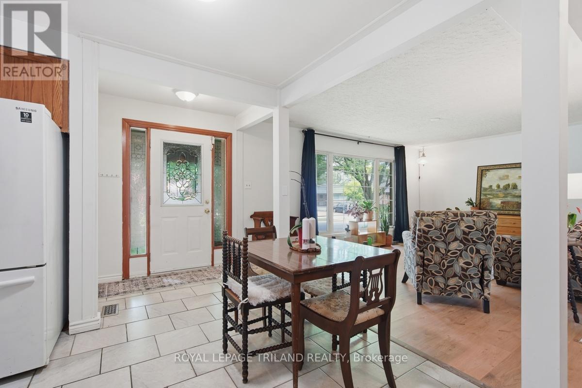 1505 MCLARENWOOD TERRACE - 12