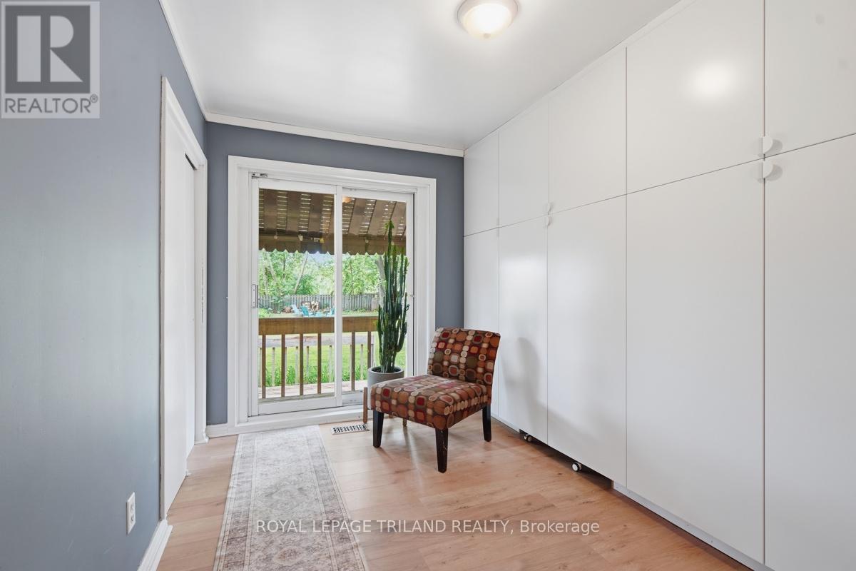 1505 MCLARENWOOD TERRACE - 21
