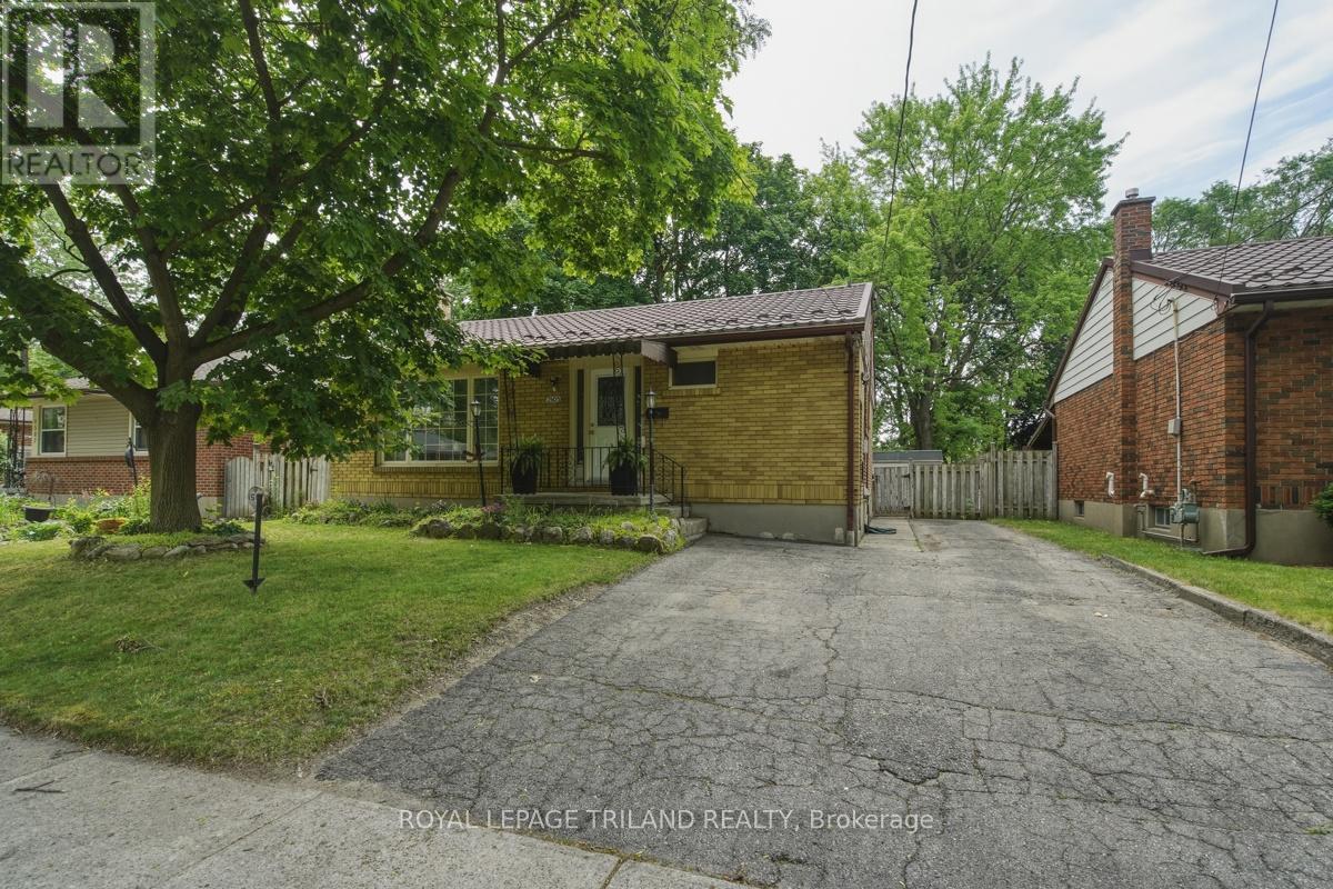1505 MCLARENWOOD TERRACE - 3