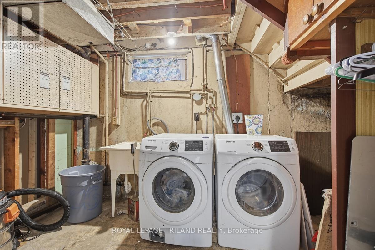 1505 MCLARENWOOD TERRACE - 31
