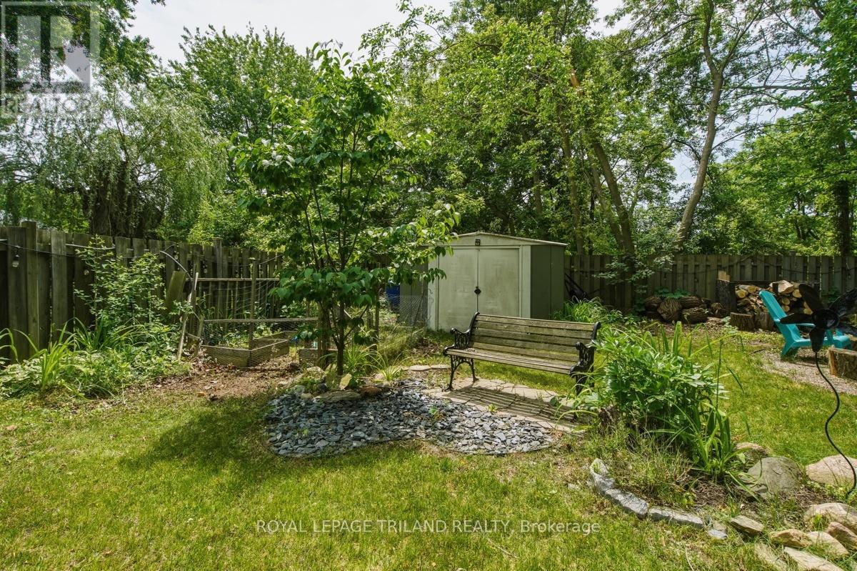 1505 MCLARENWOOD TERRACE - 39