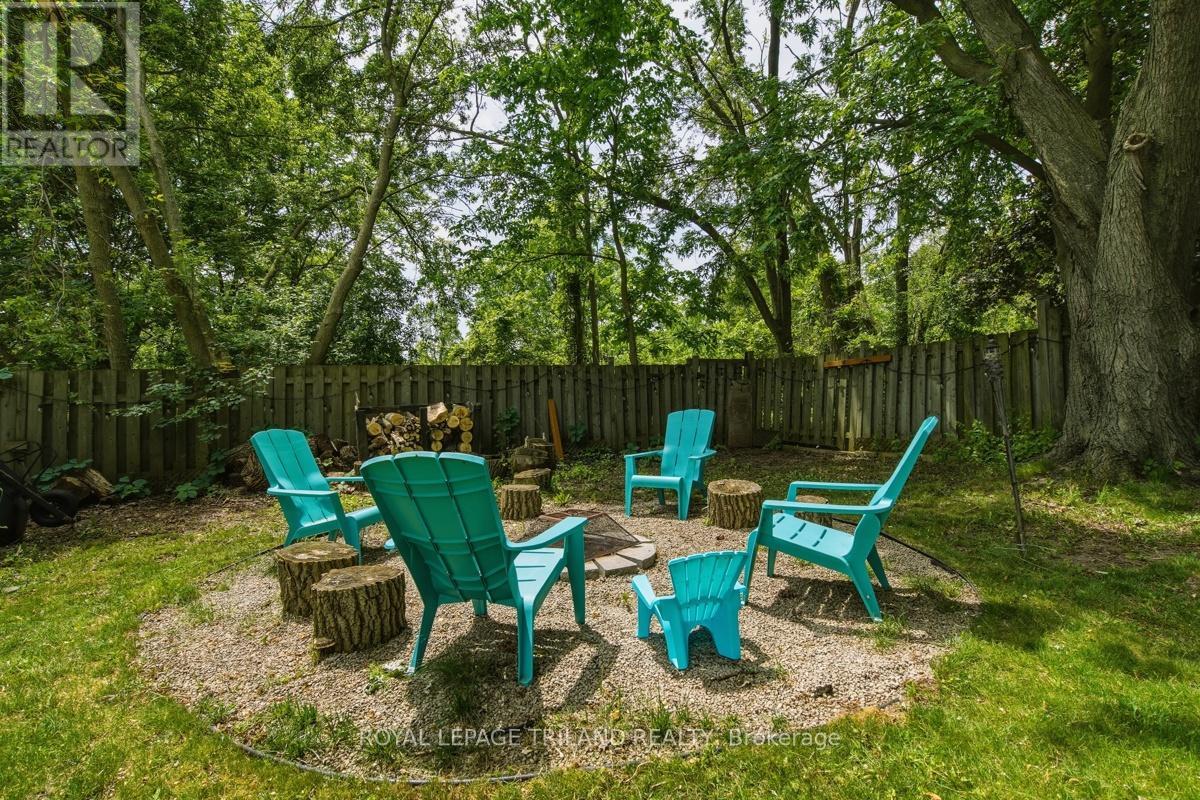 1505 MCLARENWOOD TERRACE - 40