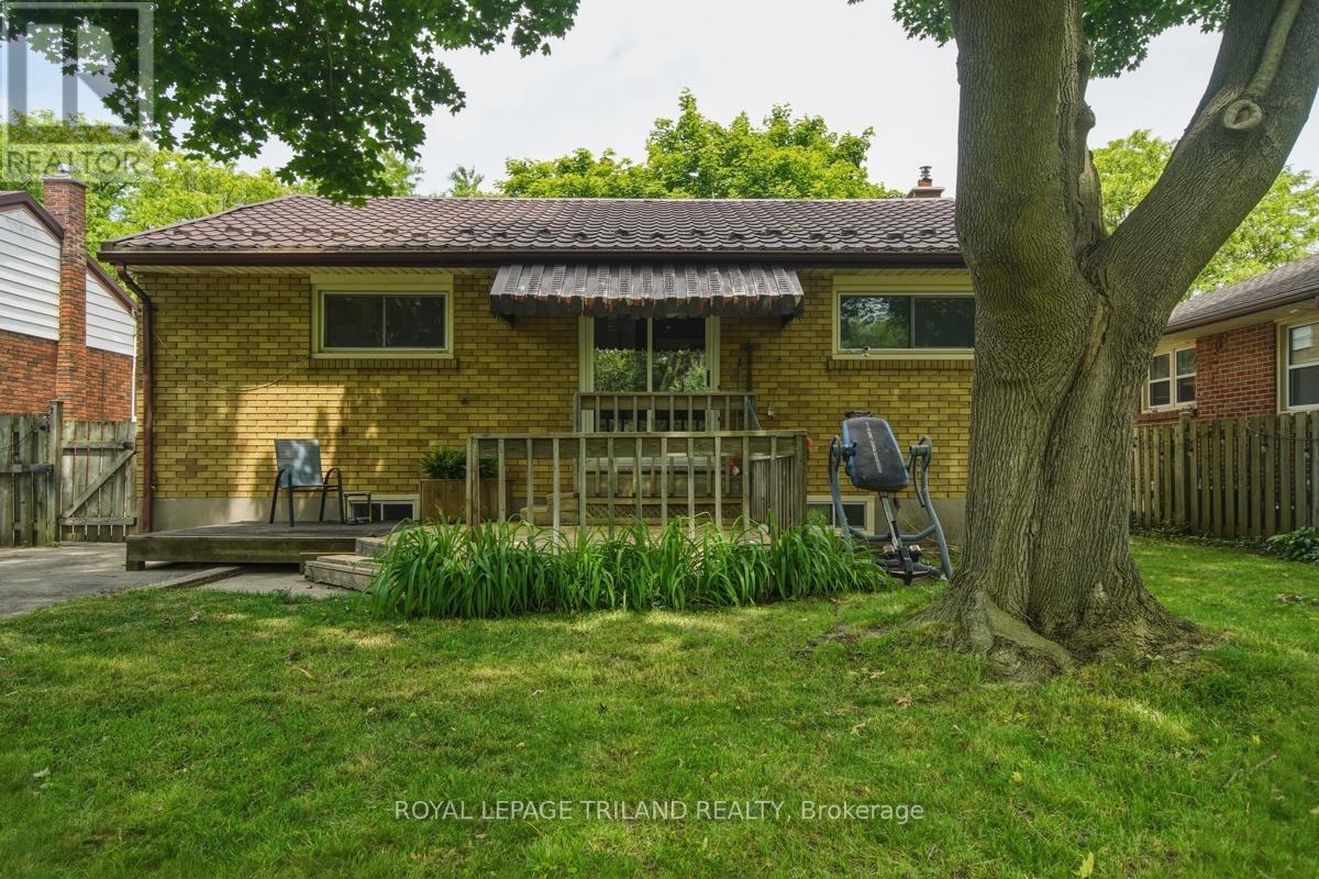 1505 MCLARENWOOD TERRACE - 42
