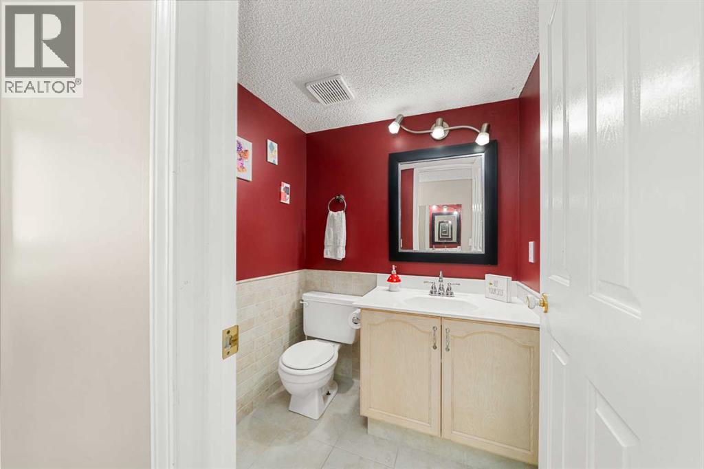 233 Coverdale Road NE — photo 27