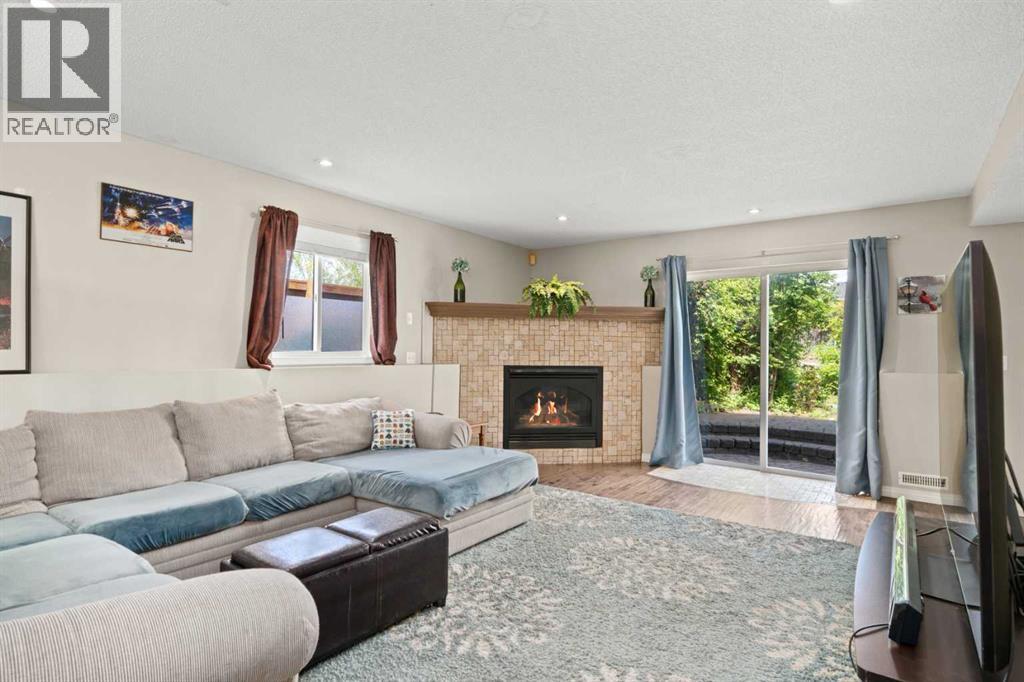 233 Coverdale Road NE — photo 11