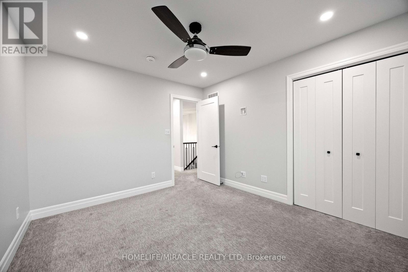 61 RAYCROFT DRIVE - 41