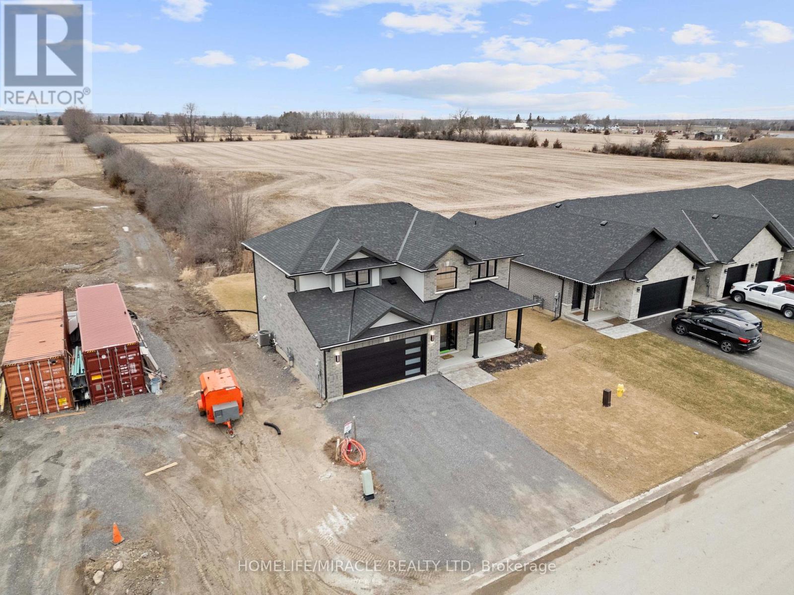 61 RAYCROFT DRIVE - 48
