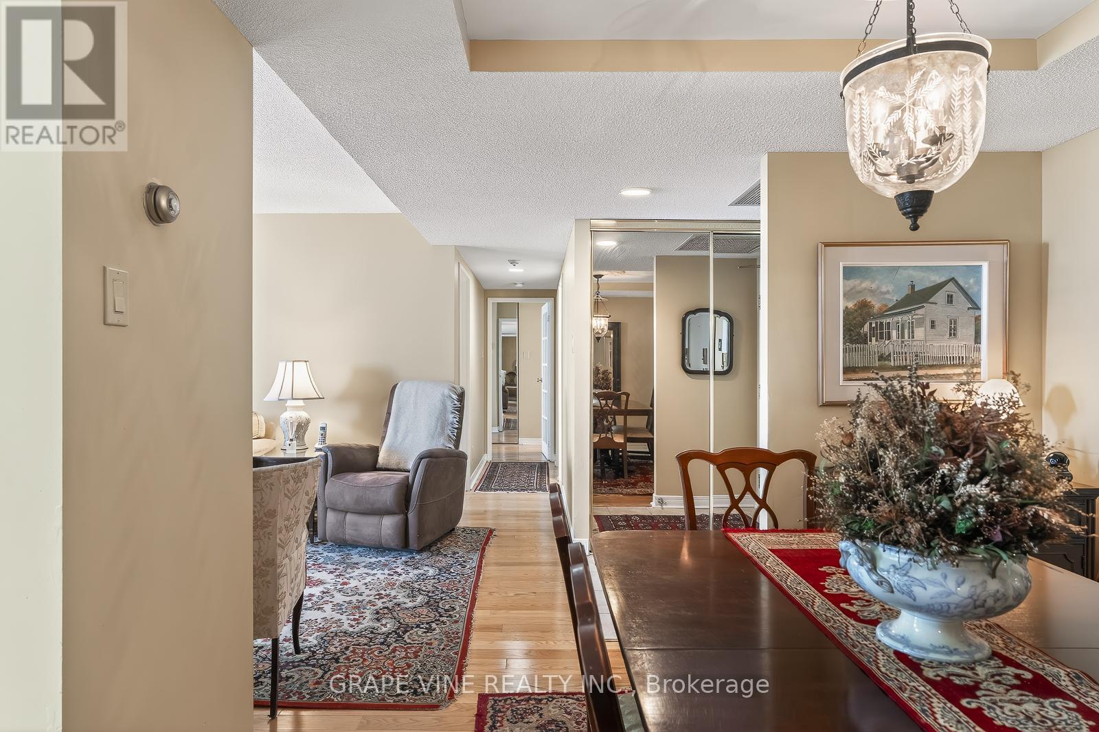 #1115 100 GRANT CARMAN DRIVE - 11