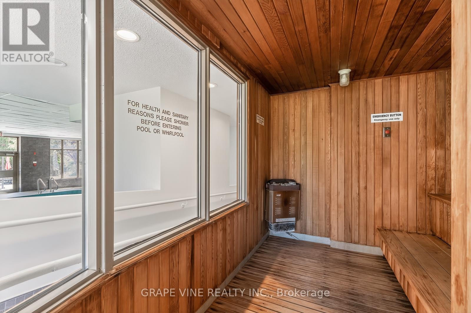 #1115 100 GRANT CARMAN DRIVE - 42