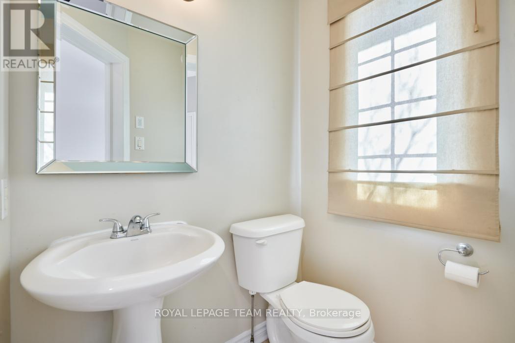 541 SALZBURG DRIVE - 16