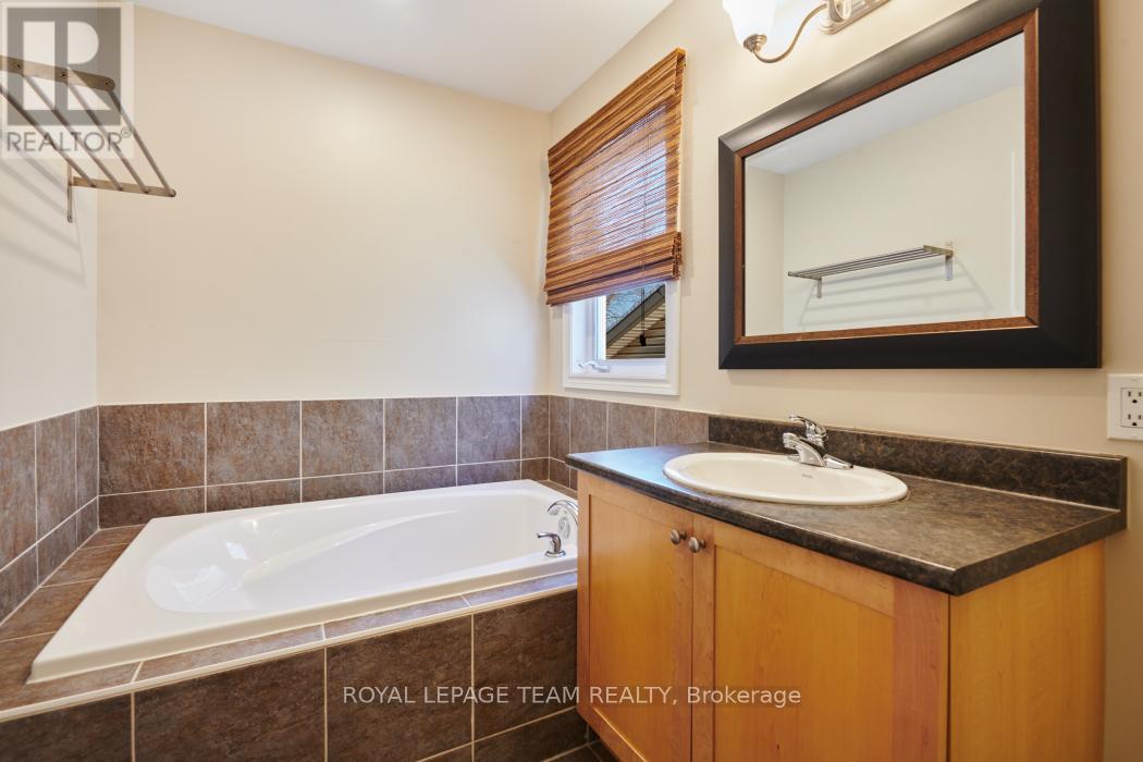 541 SALZBURG DRIVE - 23