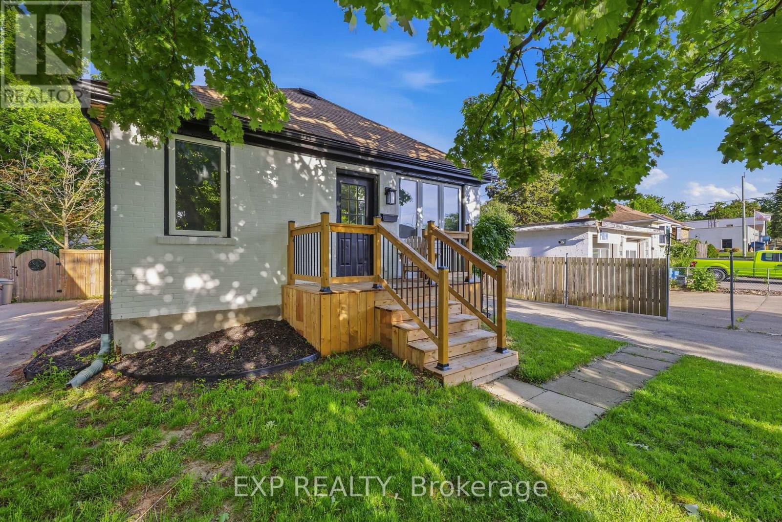 70 MACKAY AVENUE - 1