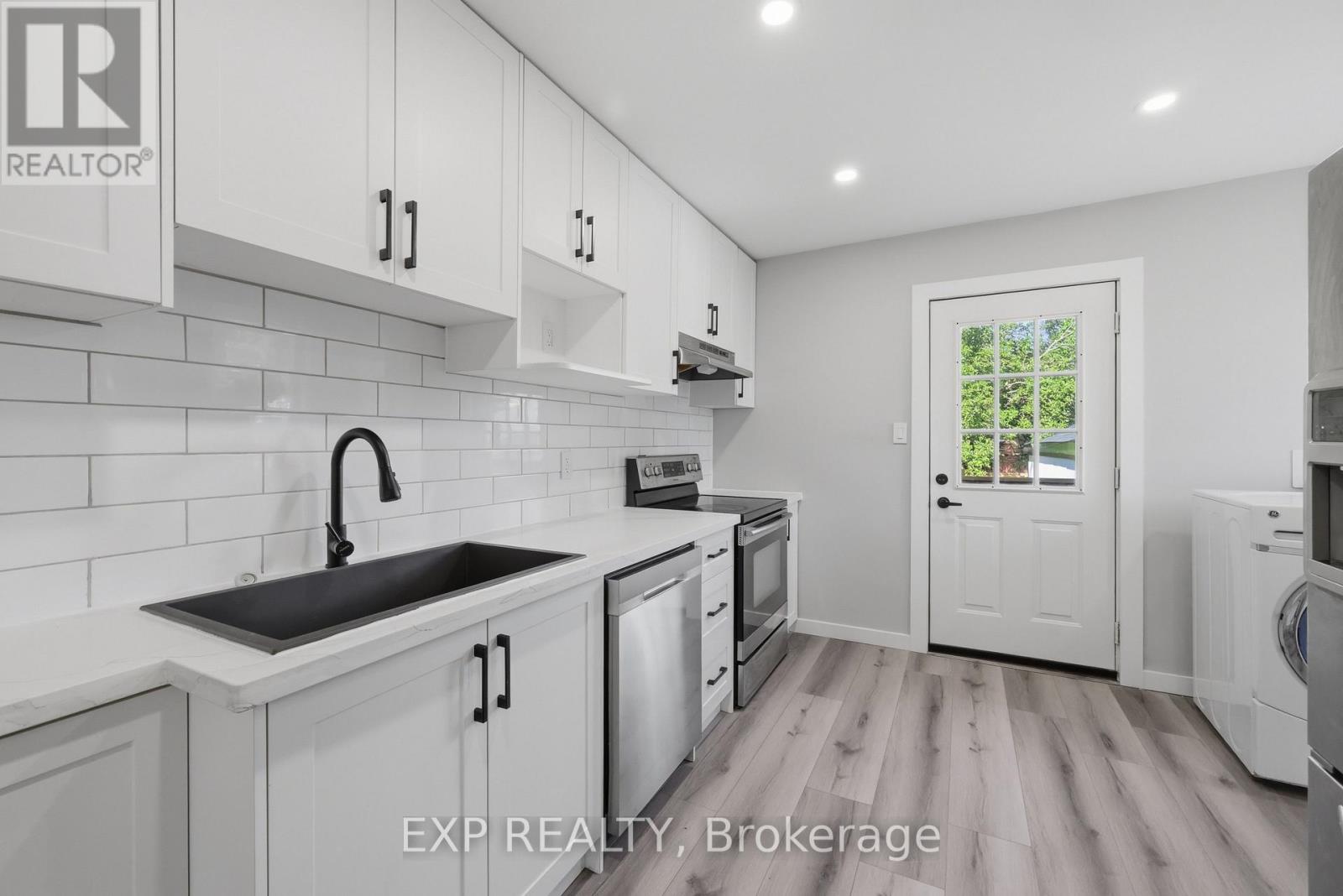 70 MACKAY AVENUE - 8