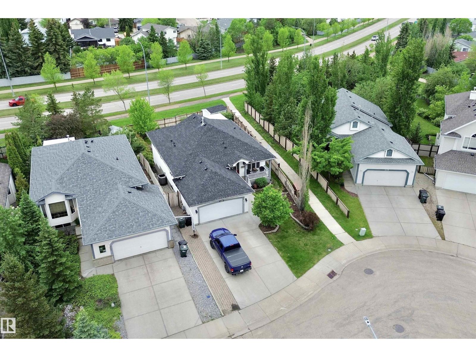 642 MEADOWVIEW CR - 48