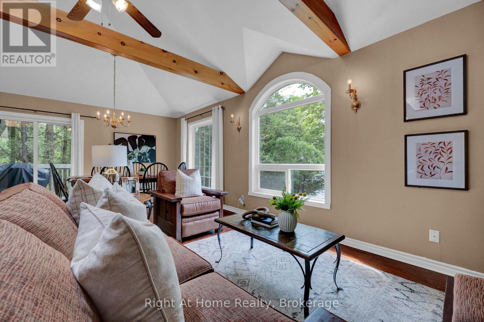 74 TALBOT ROAD - 31
