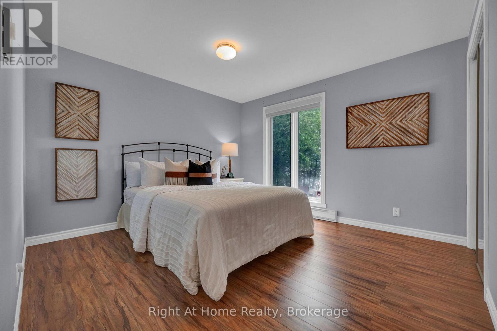 74 TALBOT ROAD - 47