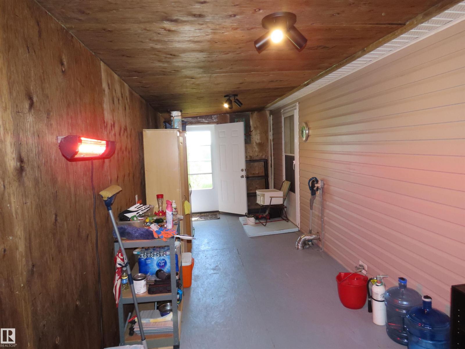 7029 HWY 43 - 16