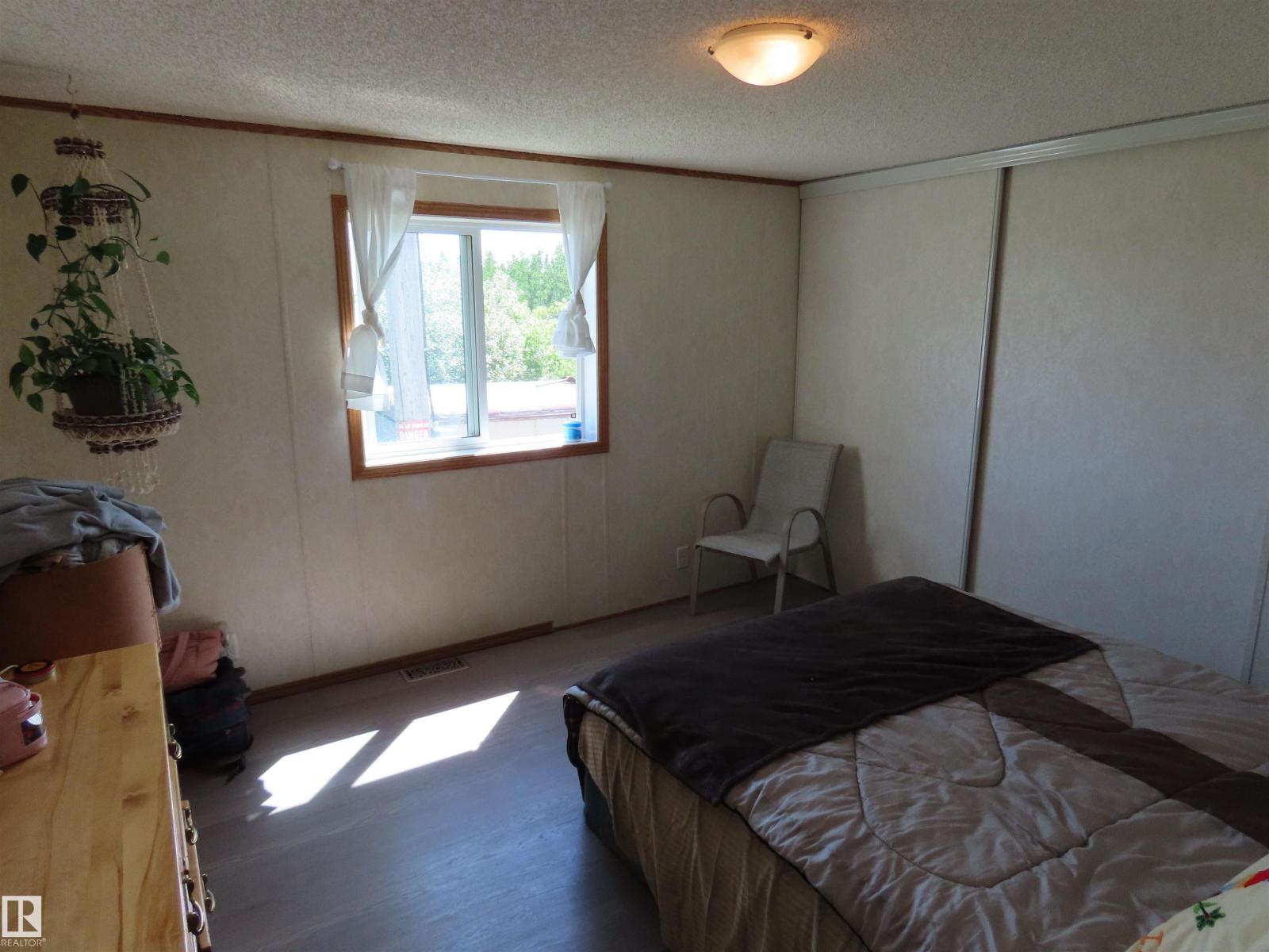 7029 HWY 43 - 26