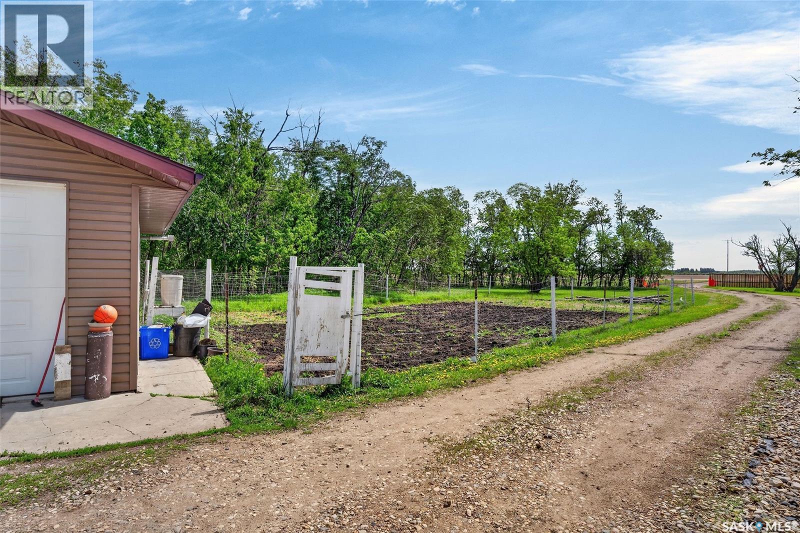 St.Brieux Acreage — photo 8
